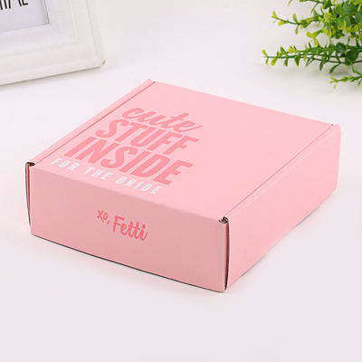 Shipping Boxes with Logo 4 Color Printing Process 250gsm Paper Gift Box